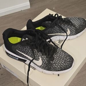 Nike Air Max Black and White Sneakers Running Shoes